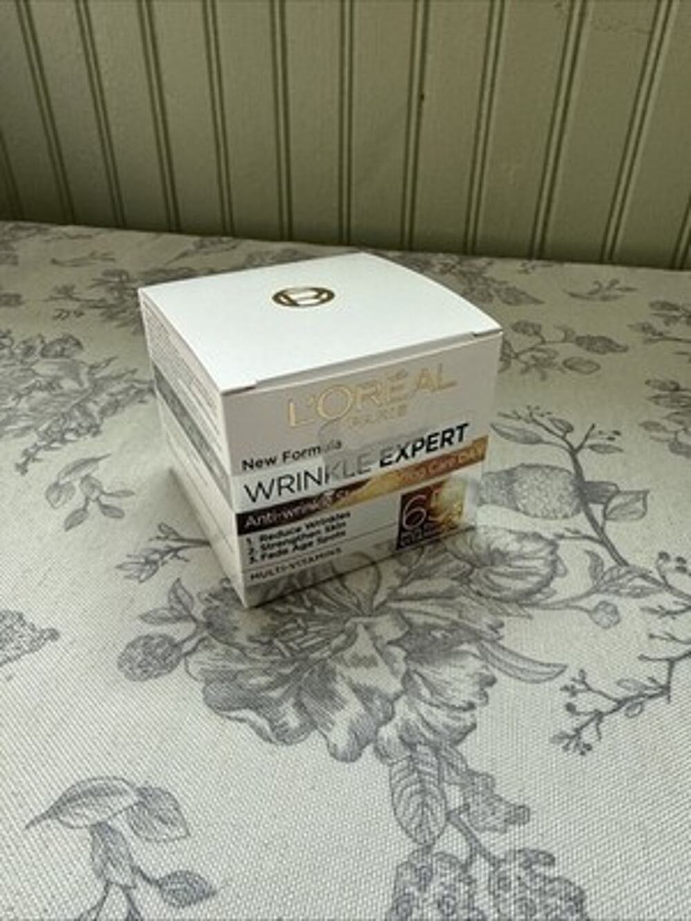 L'Oréal Paris Wrinkle Expert 65+ Day Cream Multi-Vitamins Anti-Wrinkle 50ml NEW